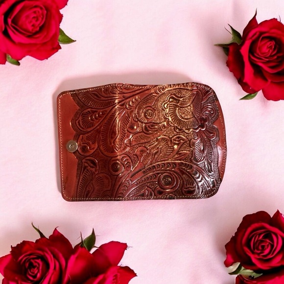 Leather Handmade Tooled Embossed Crossbody Handbag & Wallet Set New - Picture 10 of 12